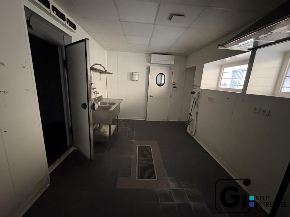 Commercial chambéry