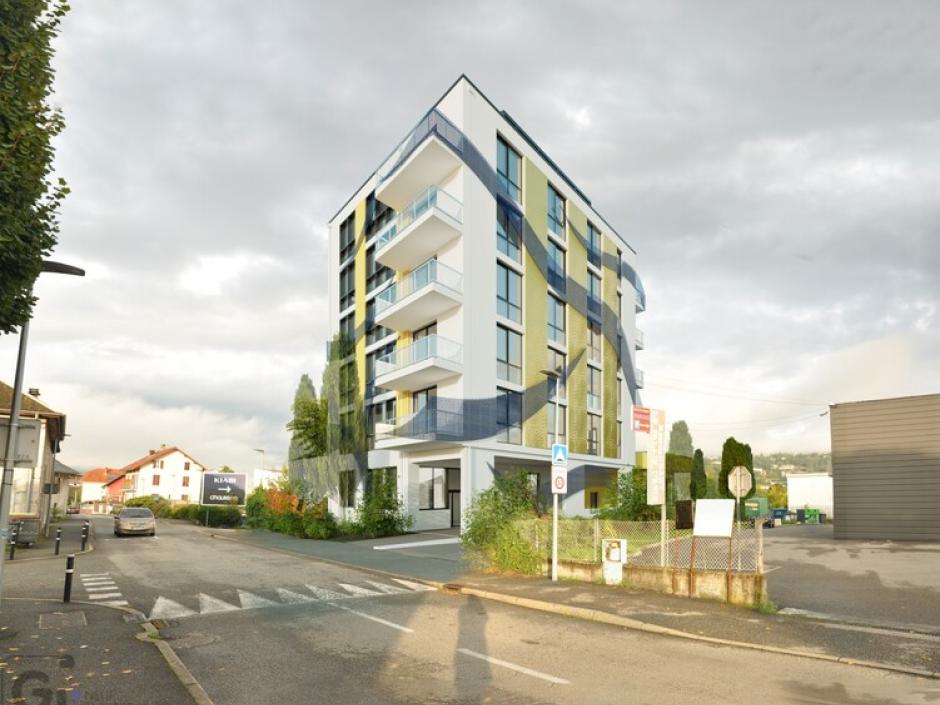 Vente commerce bassens