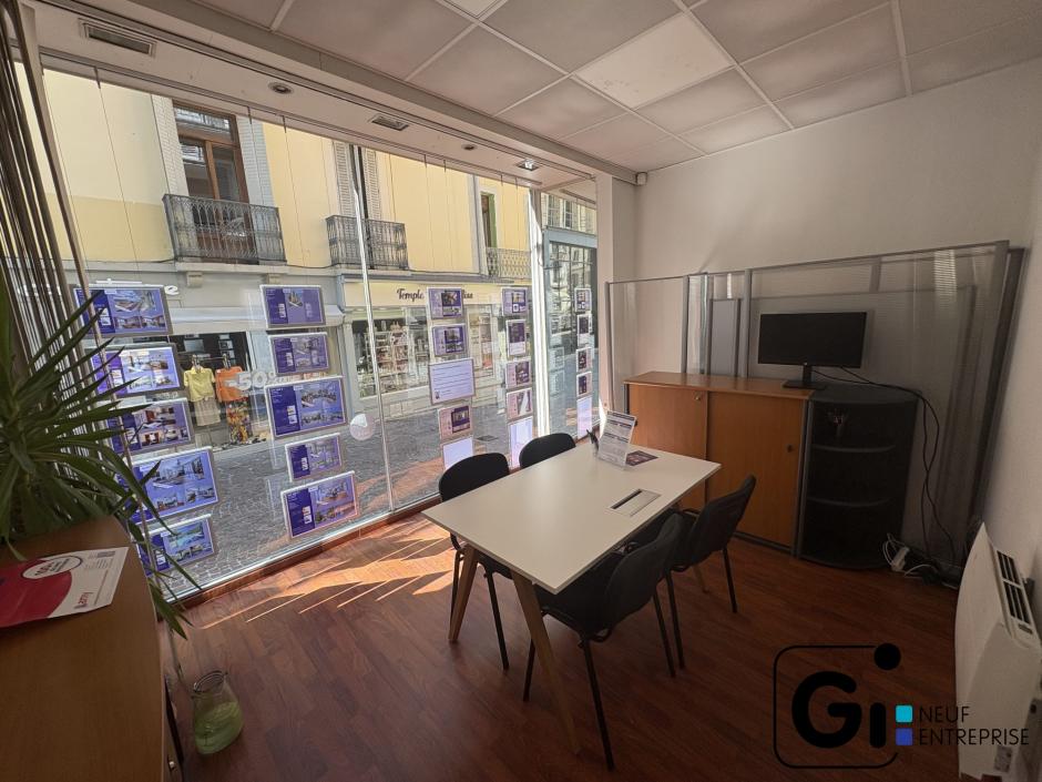 Commercial aix-les-bains