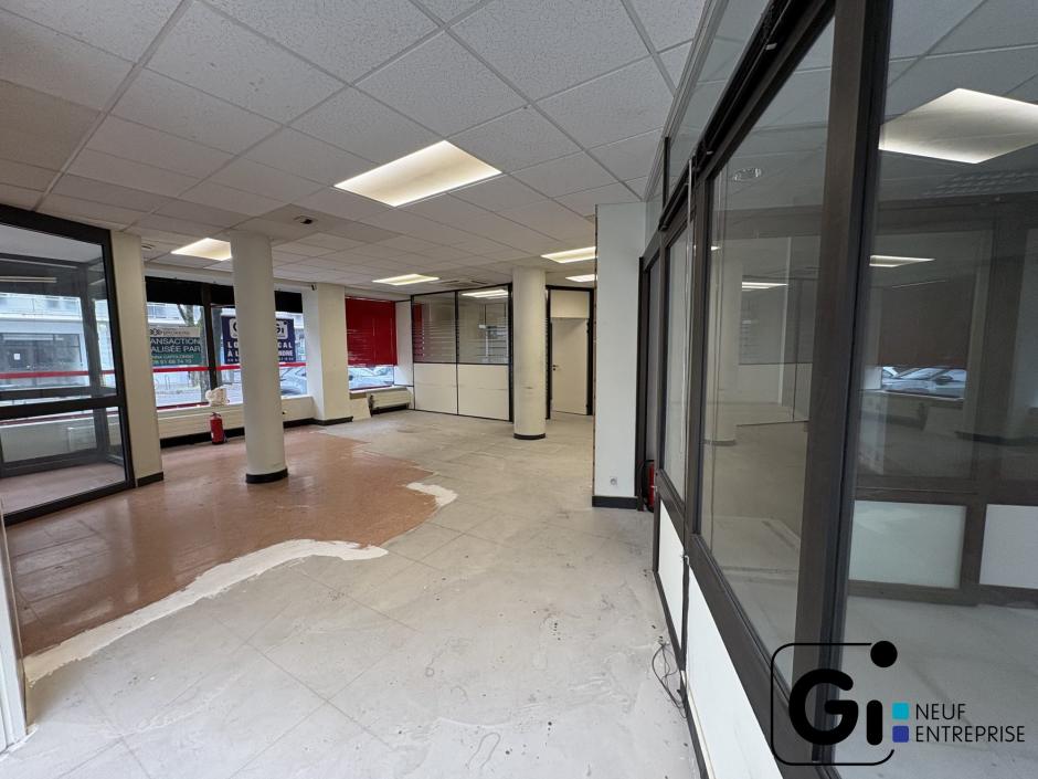 Local commercial chambéry