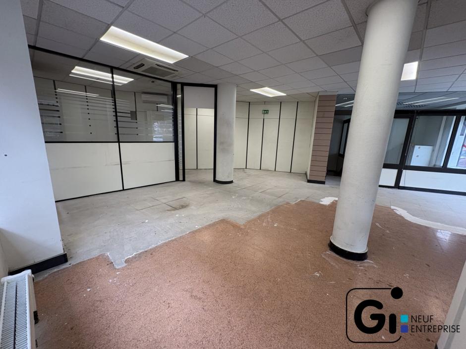 Local commercial chambéry